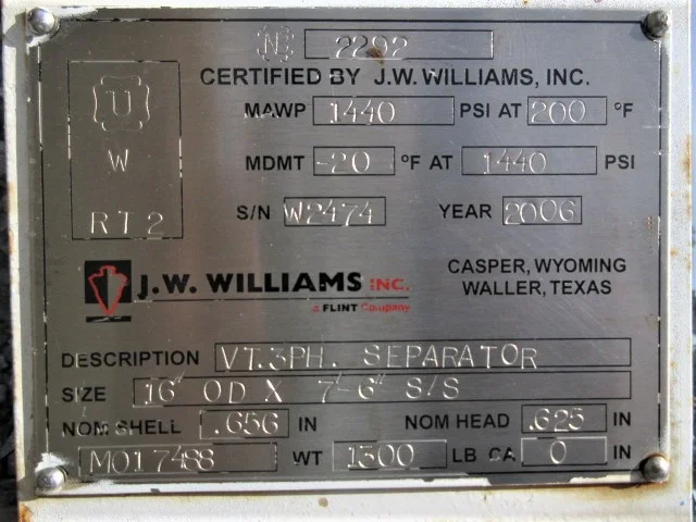 J.W. Williams Vertical 3-Phase Separator, 16" OD x 7'-6" S/S — product image 9 of 10