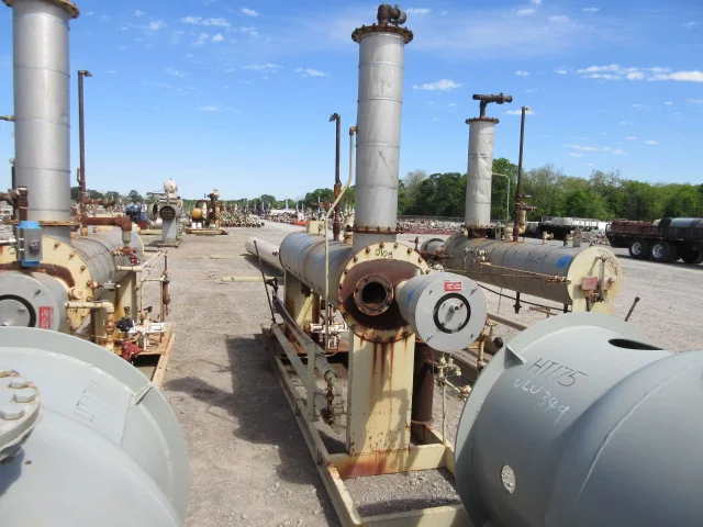 Natco Reboiler/Surge Combination 18" OD x 9'-5" — primary product image