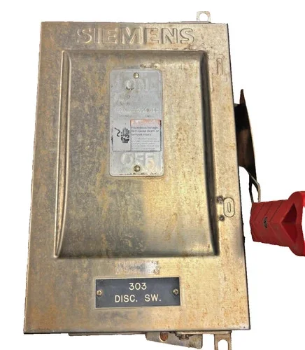 Siemens HNF361S Heavy Duty Safety Switch, 30A, 600V, NEMA 4/4X Stainless Steel — primary product image