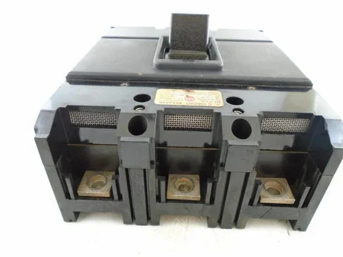 Federal Pacific NJ631150 150A 3-Pole 600VAC Circuit Breaker — product image 6 of 6