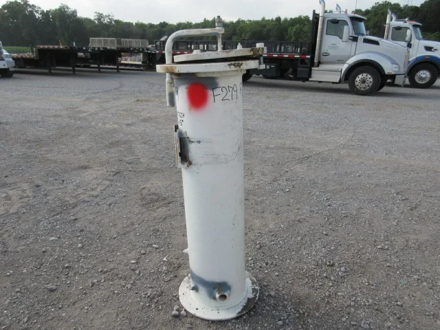 Valerus Vertical Filter Separator S3261-0 — product image 7 of 8