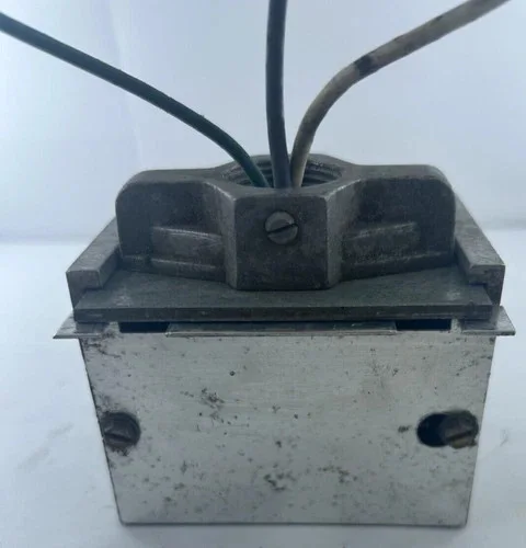 UL Listed MPM-3PF Luminaire Fitting for Damp Locations — product image 2 of 4