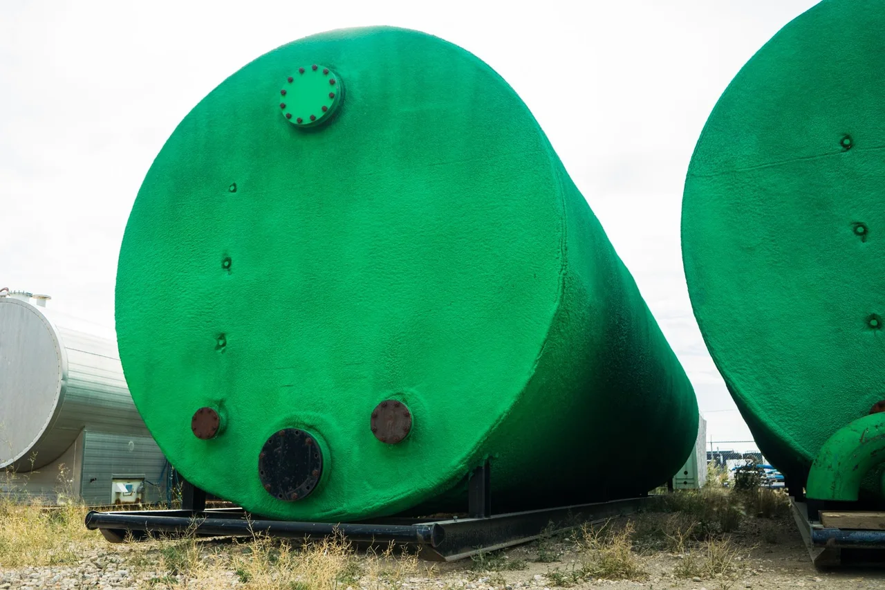 1100 BBL Insulated Horizontal Storage Tanks — product image 3 of 6