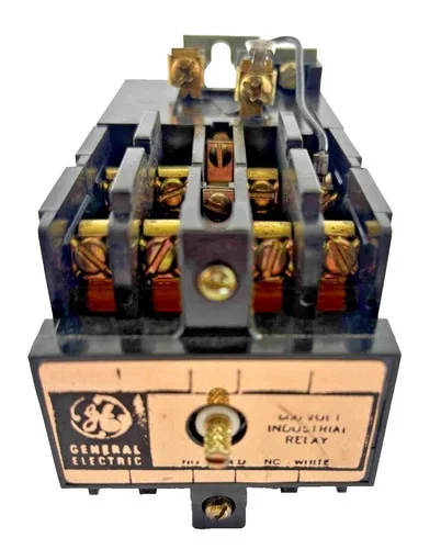General Electric CR120BD07041 Industrial Control Relay — product image 4 of 8
