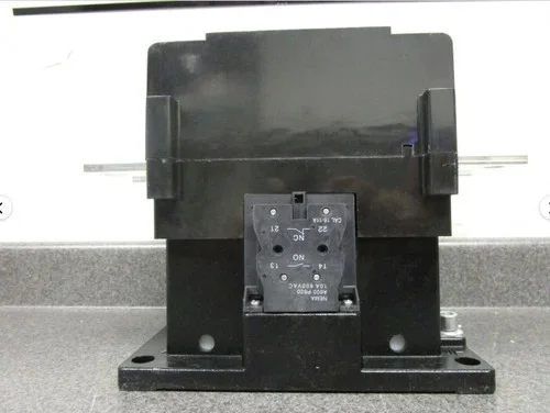 New Aftermarket EH 550 Contactor for ABB EH-550-30-22 — product image 8 of 10