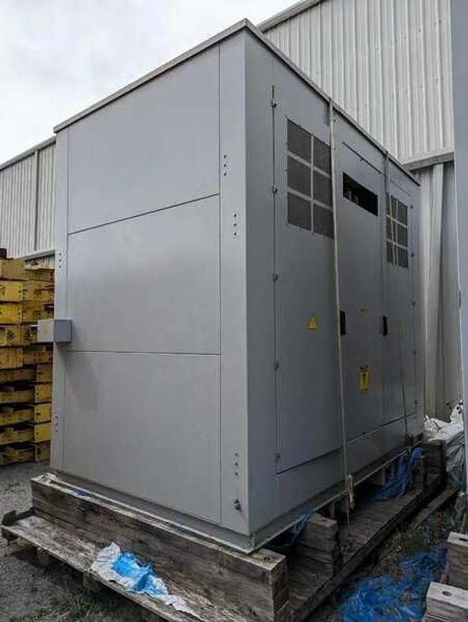 Schneider Electric 5000 kVA Dry-Type Transformer 13.8 kV / 0.6-0.69 kV — primary product image