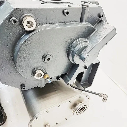 Busch COBRA NC 0400 B LZ1 VXRZ Dry Screw Vacuum Pump — product image 4 of 9