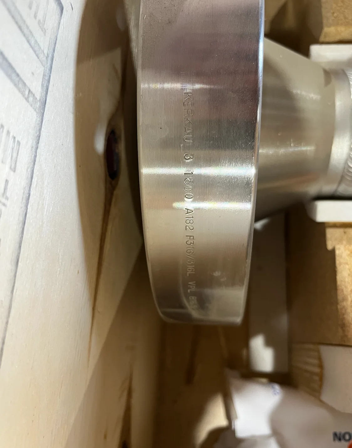 Rosemount 8800D Vortex Flowmeter 8-Inch 150 ANSI Flanged — product image 2 of 3