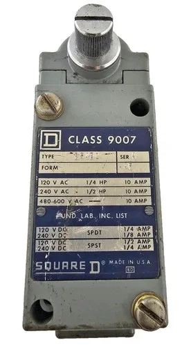 Square D Class 9007 Type HG40C Heavy Duty Limit Switch — primary product image