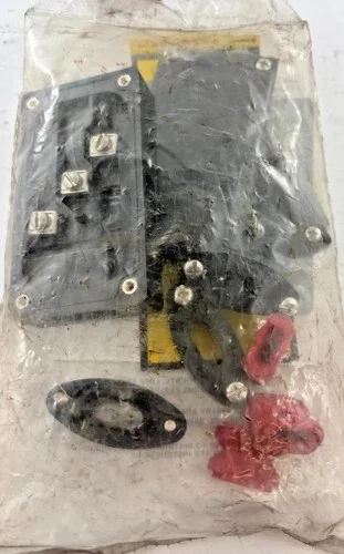 Raychem PMKG-LT Tee Kit for Pipe Heating Cable — primary product image