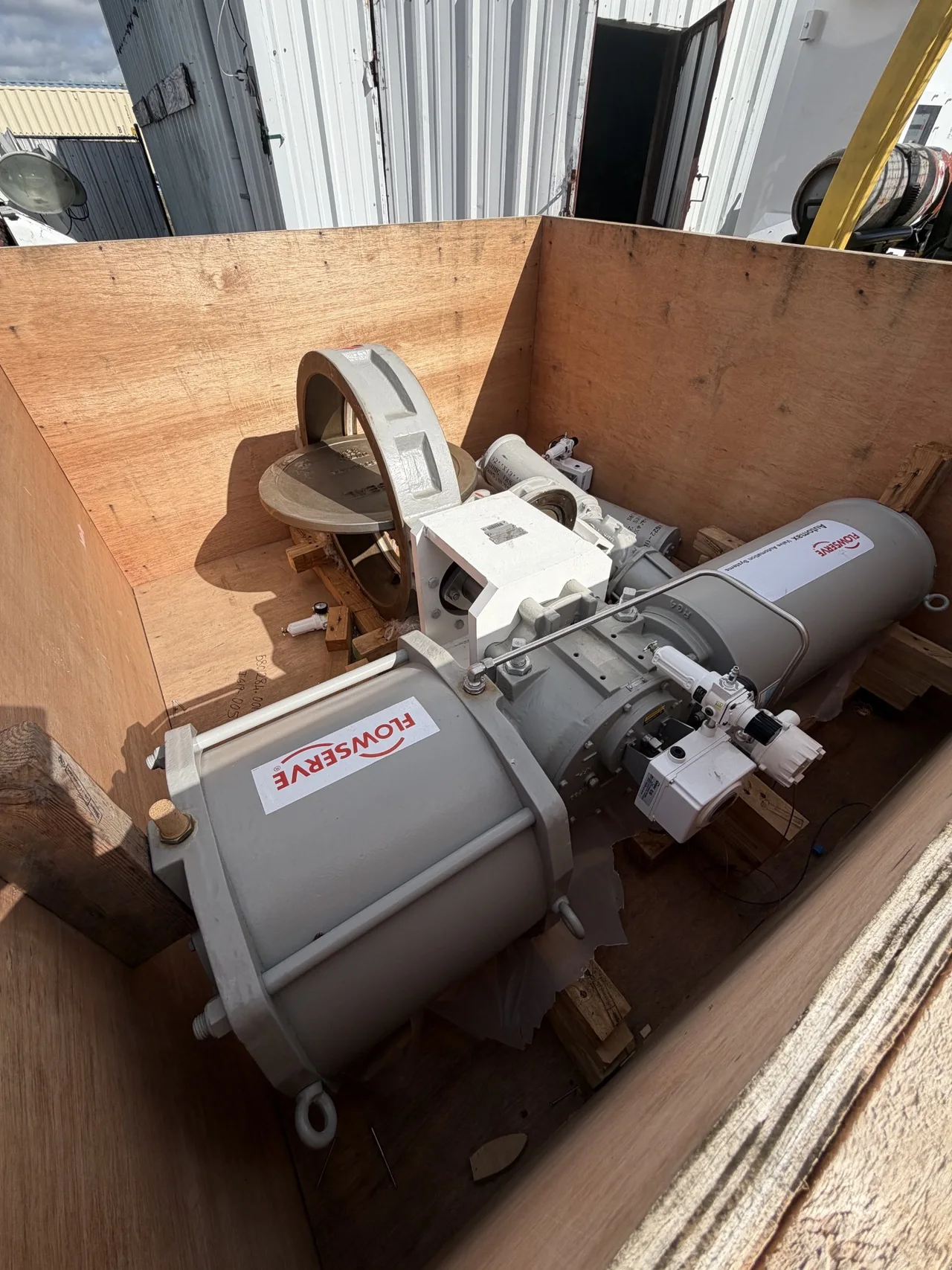 Flowserve Limitorque MX80-120 Actuated 30" ANSI 150 lb Control Style Butterfly Valve — primary product image