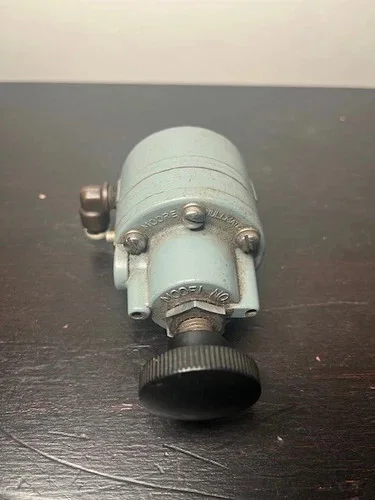 Siemens Precision Pressure Regulator B/M14965-100S2ED — primary product image