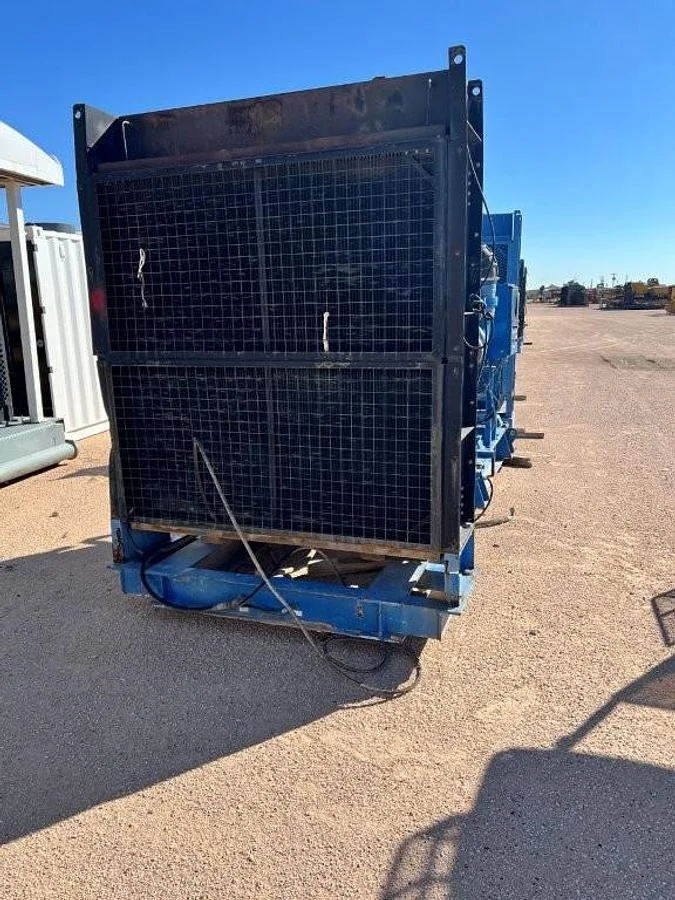 MTU Detroit Diesel 16V2000 M36 R1637M36 Diesel Engine with Radiator Skid — product image 3 of 3