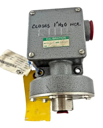 SOR 12N-166-N4-CIA Pressure Switch — primary product image