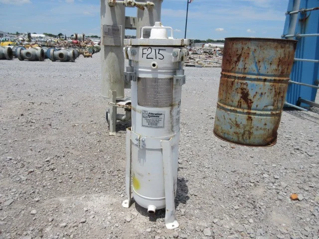 Mechanical Mfg. Corp. ASME U-Stamp Liquid Filter Bag Housing 8 5/8" x 2' — product image 11 of 12