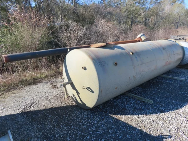 Permian Tank & Manufacturing 6'x20' Vertical Treater — product image 11 of 14