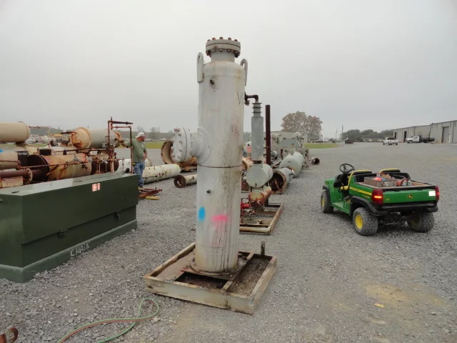 Smith Industries Vertical Fuel Gas Scrubber 20" x 6' — product image 4 of 6