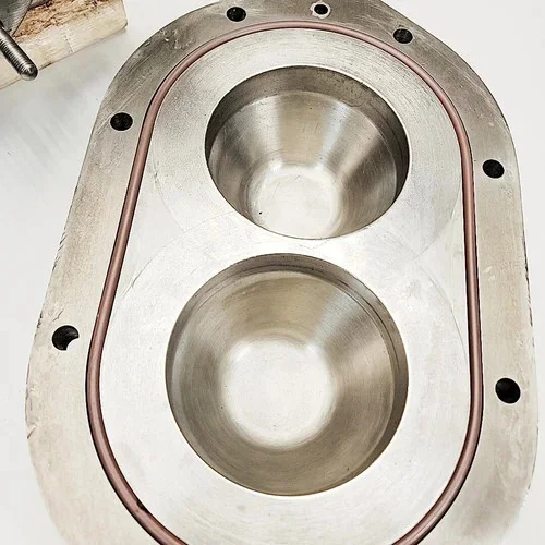 Waukesha Cherry-Burrell 060 U2 Positive Displacement Pump 3" 316SS — product image 10 of 20
