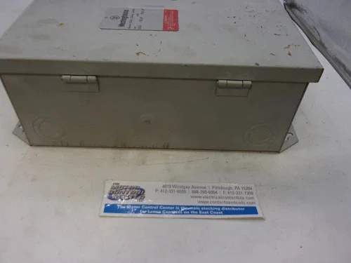 Westinghouse HFN222 Heavy Duty Safety Switch, 60A, 240V, 2-Pole, Fusible, NEMA 1 — product image 8 of 8
