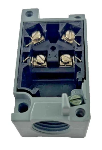 Cutler-Hammer E50RA Limit Switch Receptacle — product image 4 of 6