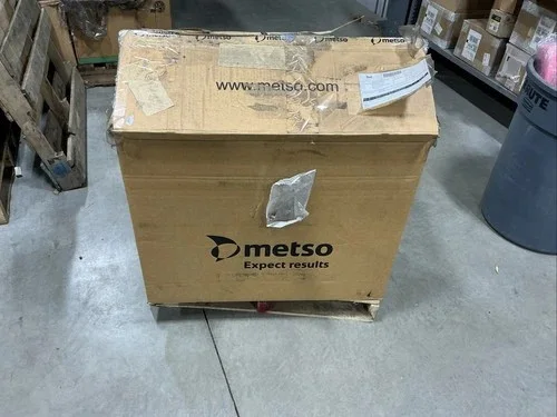 Metso 9180 T-316 3-Inch Flanged Ball Valve with Valvecon V-Series Electric Actuator — product image 10 of 10