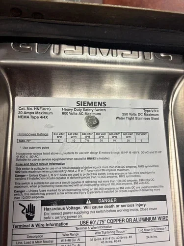 Siemens HNF361S Heavy Duty Safety Switch, 30A, 600V, NEMA 4/4X Stainless Steel — product image 3 of 6