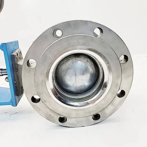 Neles Jamesbury 6 Inch Ball Valve R21CA06CCJD with B1CU 11/40 Pneumatic Actuator — product image 2 of 10