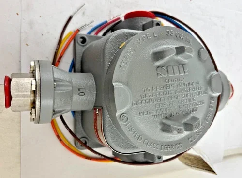 SOR 17SC-KK3-M5-C2A Differential Pressure Switch — primary product image