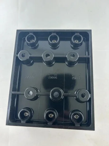 Littelfuse LH25100-3C Class H Fuse Block, 250V, 100A, 3-Pole — product image 2 of 4