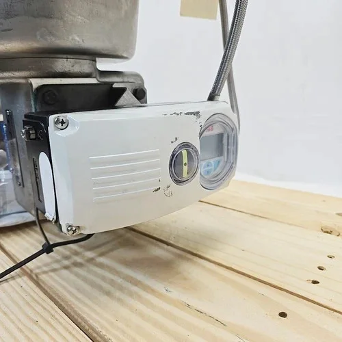 DeZURIK 6-Inch V-Port Ball Valve VPB 9720016R002 with Honeywell Rotary Actuator and ABB PositionMaster EDP300 — product image 3 of 6