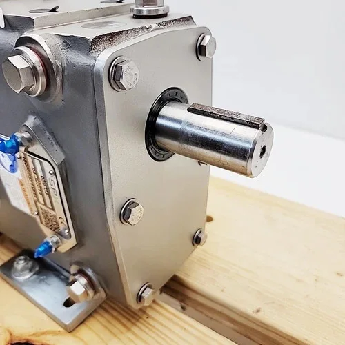 Waukesha Cherry-Burrell Universal 3 Series 030 U3 Rotary Positive Displacement Pump with Tri-Clamp Connections — product image 7 of 11