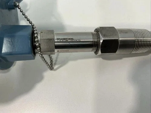 Rosemount 214C RTD Temperature Sensor 214CRTSMB1S4E0042SLAT1C3 — product image 3 of 6