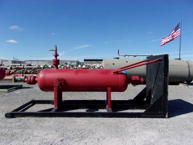 TSI Flow Products 30" x 96" Sand Separator, 5000 PSI — primary product image