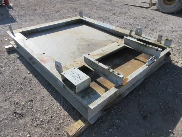 GE Oil & Gas Steel Containment Skid SK215 — product image 4 of 7