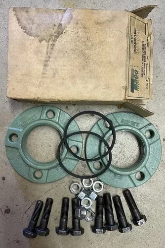 Taco 1600-034C Cast Iron Circulator Flange Kit 1-1/2 Inch — primary product image