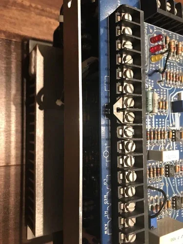 Emerson ES-2600RG DC Drive 2HP/1HP 2600-8000 — product image 4 of 4