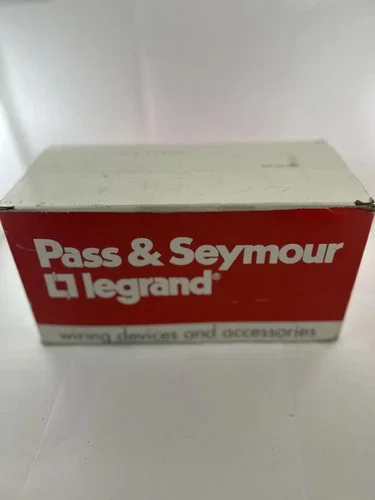 Pass & Seymour PS30AC3 30A 120/277V 3-Way Toggle Switch — product image 4 of 5
