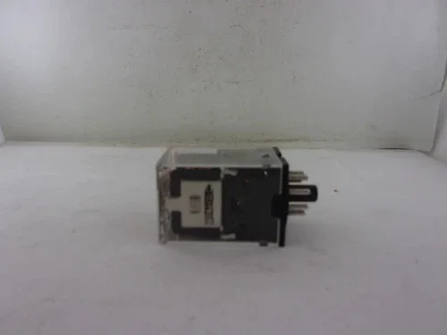 Omron MKS2PI-DC30 30VDC Power Relay — product image 3 of 6