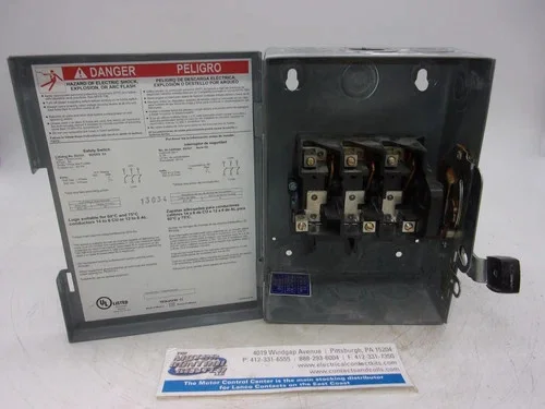 Square D DU321 General Duty Safety Switch 30A 3P Non-Fusible 240V NEMA 1 — product image 2 of 8