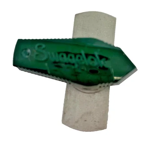 Swagelok SS-4P4T4 Stainless Steel Quarter-Turn Plug Valve — product image 5 of 6