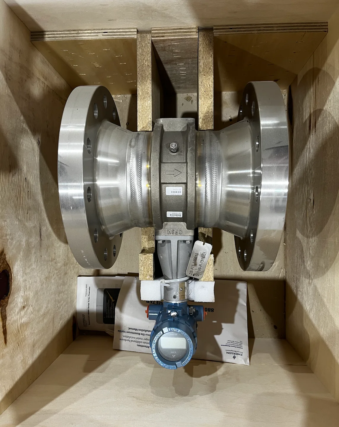 Rosemount 8800D Vortex Flow Meter 6 Inch Class 300 ANSI — primary product image