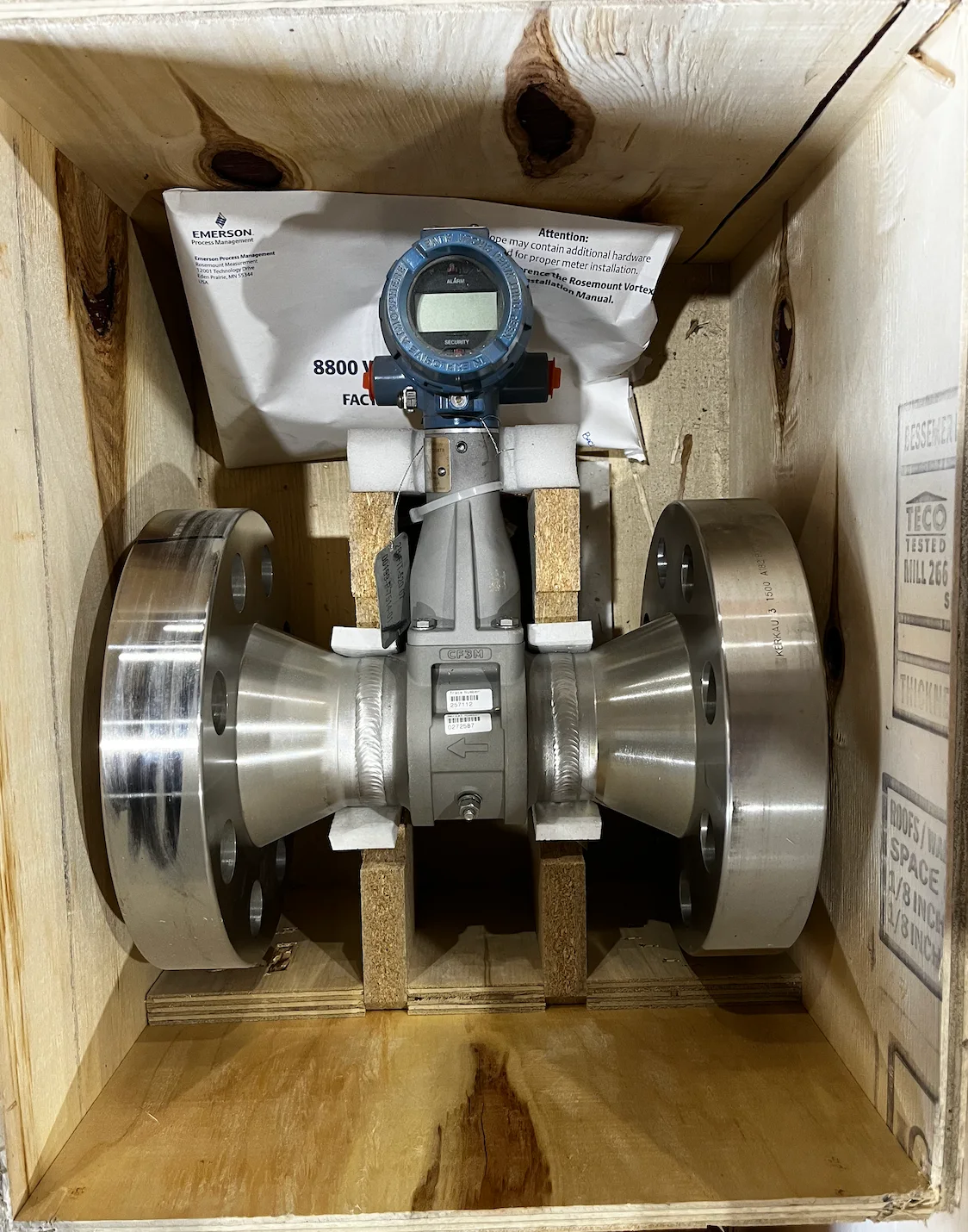 Rosemount 8800D Vortex Flowmeter 8-Inch 150 ANSI Flanged — primary product image