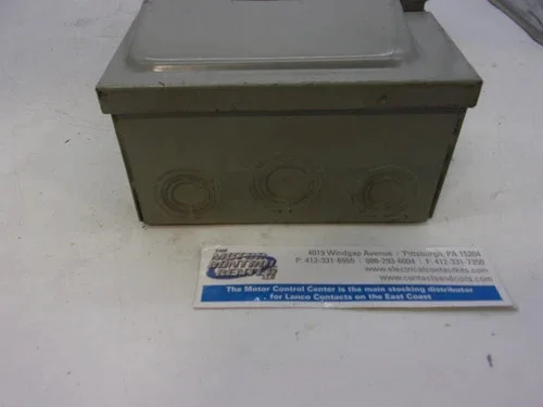 Gould ITE F352 Heavy Duty Vacu-Break Safety Switch, 60A, 600V, 3-Pole, Fusible, NEMA 1 — product image 5 of 8