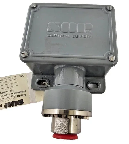 SOR Static O-Ring Pressure Switch 4NN-K4-P1-C2A — product image 3 of 11