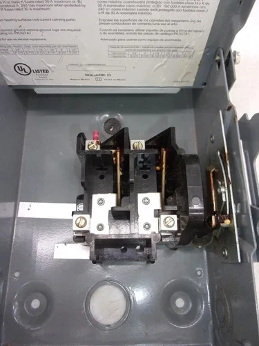 Square D DU221RB General Duty Safety Switch 30A 2P 240V Non-Fusible NEMA 3R — product image 4 of 8