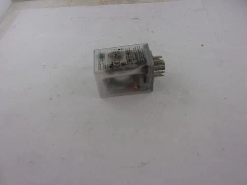 Dayton 1EGZ6 Plug-In Relay, 3PDT, 12VDC, 16A — product image 4 of 4