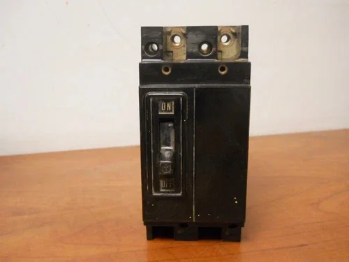 General Electric AT21015 15A 250V 2-Pole Circuit Breaker — primary product image