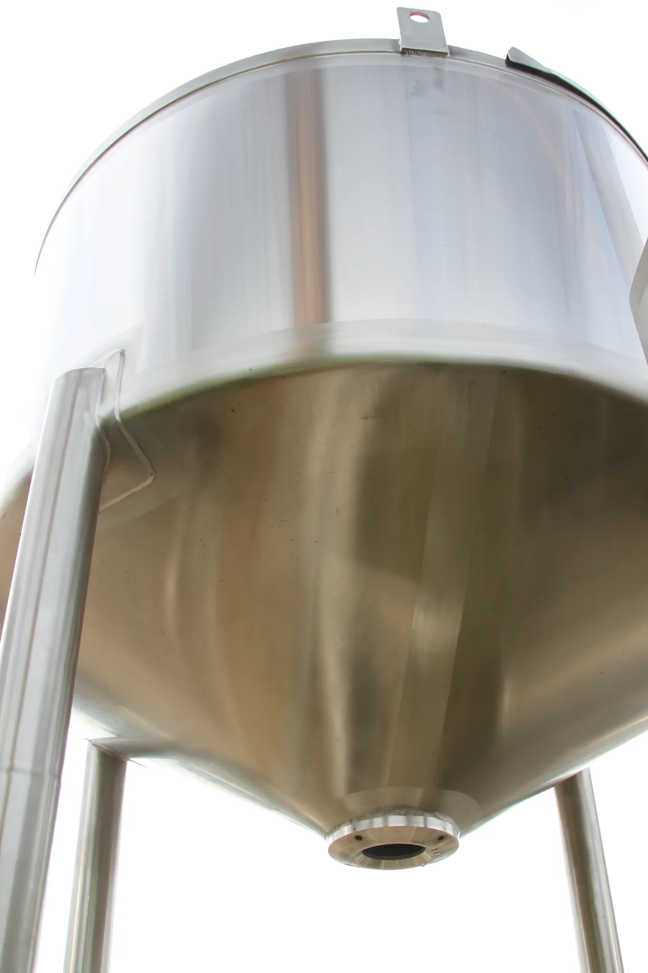 300 Gal Single Shell Tank — product image 2 of 2
