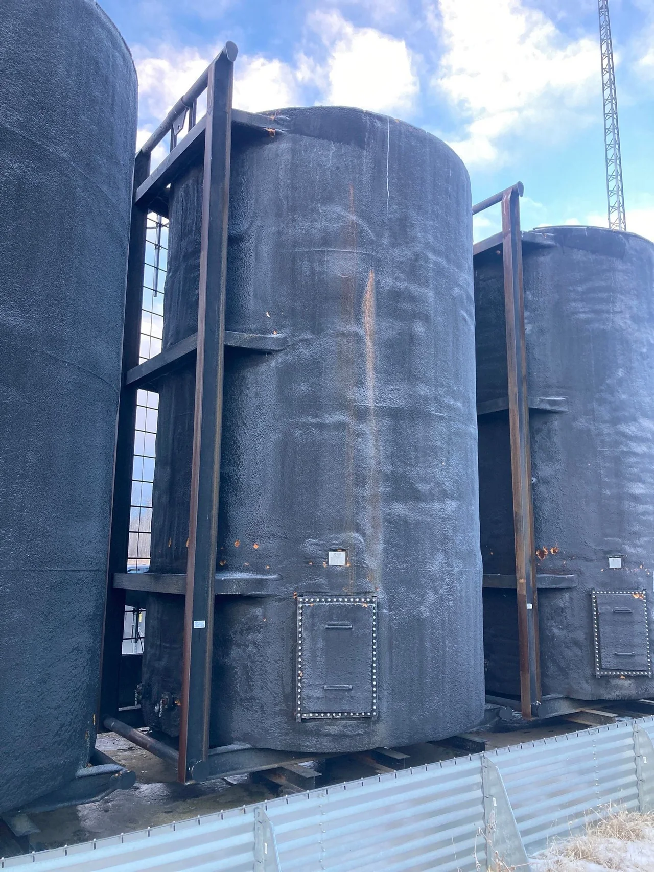 400 BBL Insulated Storage Tanks — primary product image