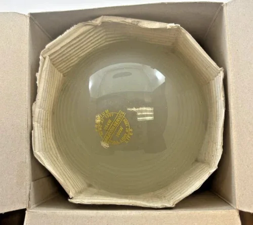 Sylvania 300PS30 Frosted Premium Life Vibration Service Incandescent Bulb — product image 3 of 4